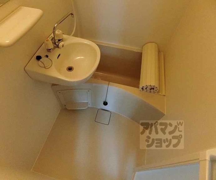 【サンシャインシルク嵯峨】間取