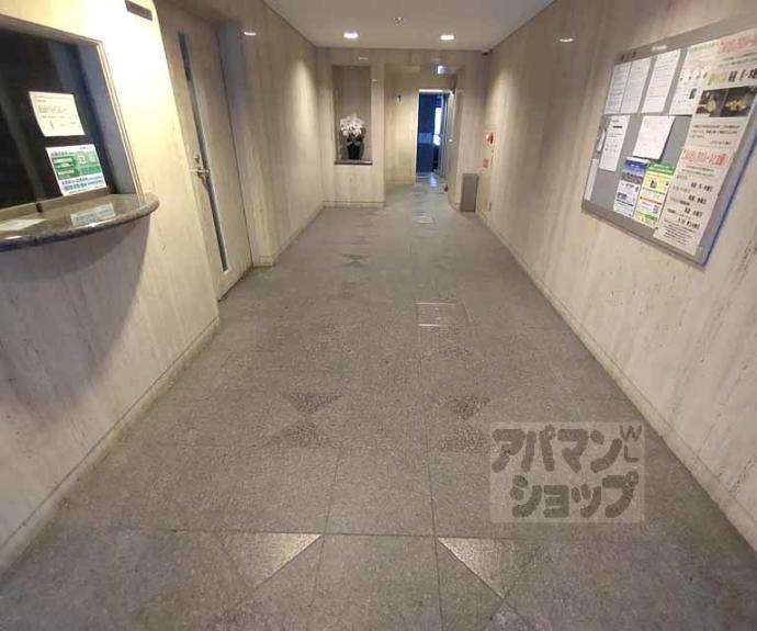 【ルミエール・ド・鴨川】間取