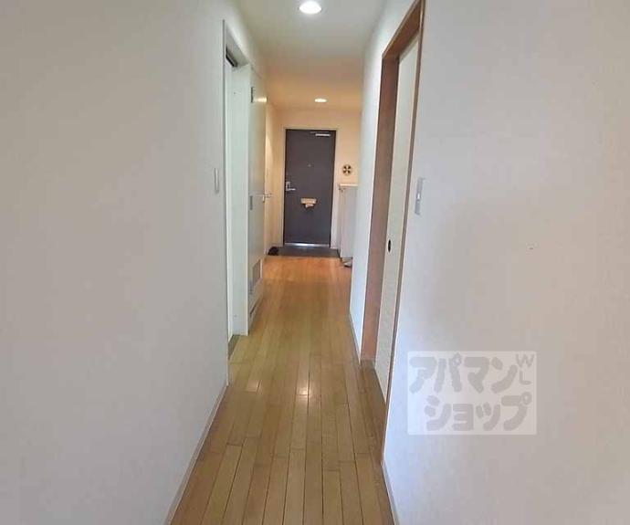 【ルミエール・ド・鴨川】間取