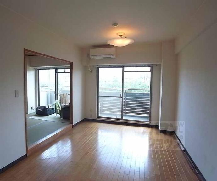 【ルミエール・ド・鴨川】間取