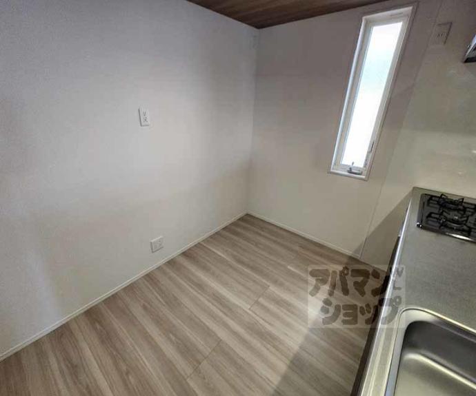 【Ｄ－ＲＯＯＭ西院小米町】間取