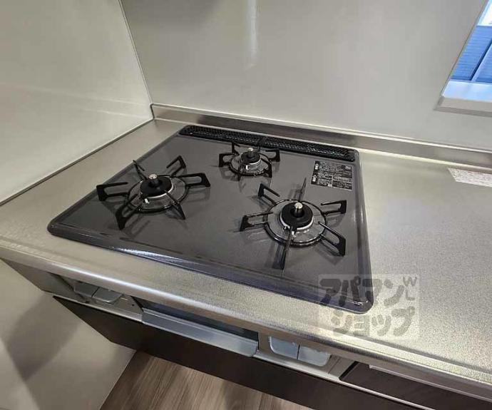 【Ｄ－ＲＯＯＭ西院小米町】間取