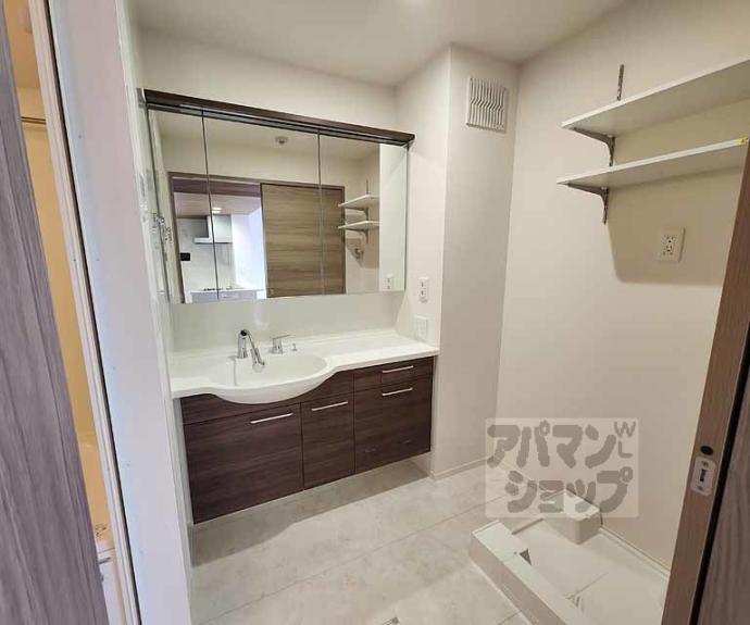 【Ｄ－ＲＯＯＭ西院小米町】間取