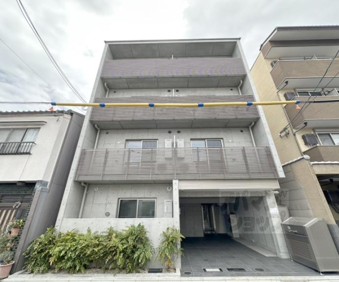 【Ｌｉｖｅ　Ｆｌａｔ京都西院】間取