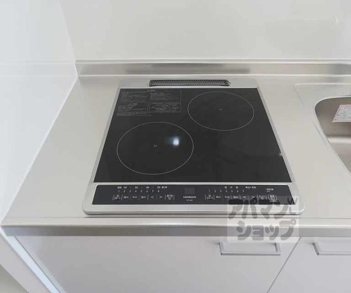 【Ｌｉｖｅ　Ｆｌａｔ京都西院】間取