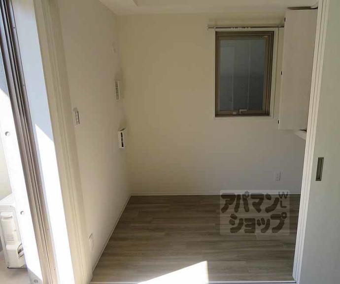 【Ｌｉｖｅ　Ｆｌａｔ京都西院】間取