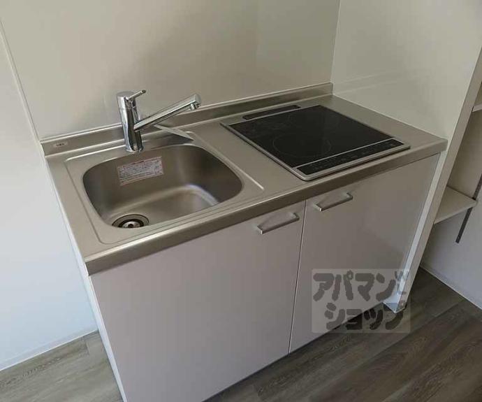 【Ｌｉｖｅ　Ｆｌａｔ京都西院】