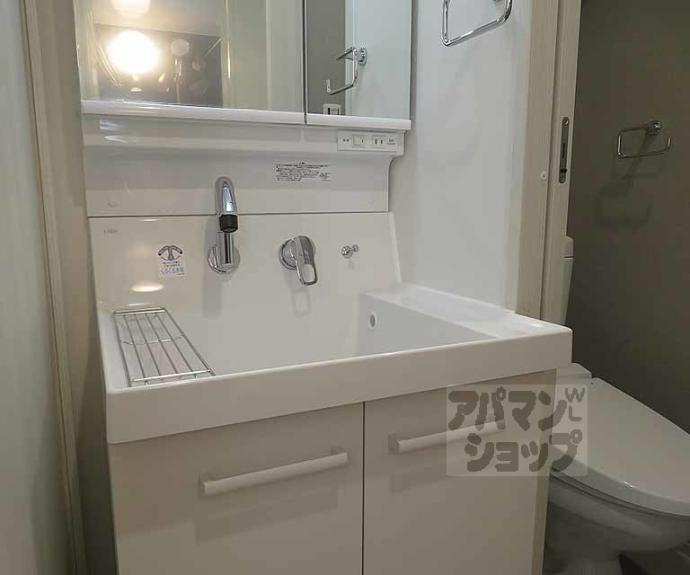 【Ｌｉｖｅ　Ｆｌａｔ京都西院】