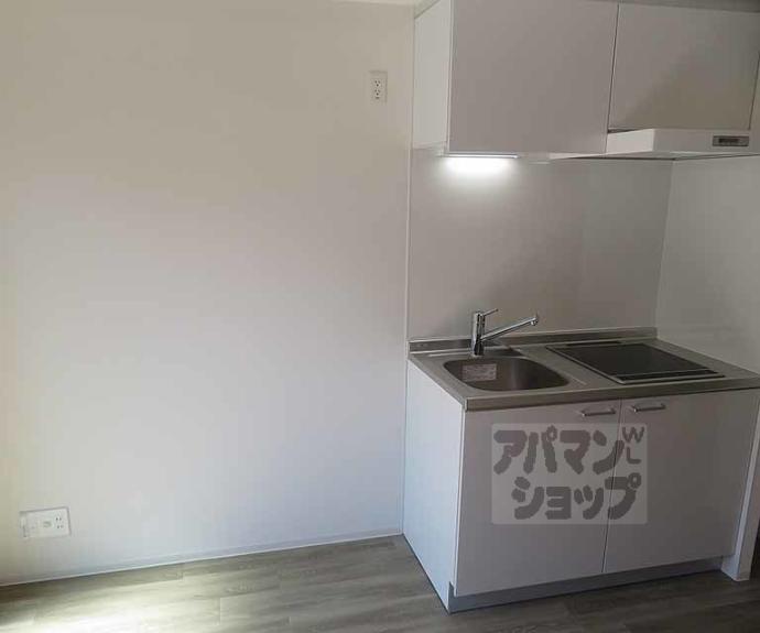 【Ｌｉｖｅ　Ｆｌａｔ京都西院】