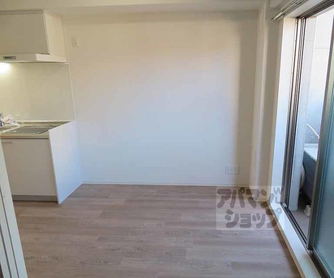 【Ｌｉｖｅ　Ｆｌａｔ京都西院】間取