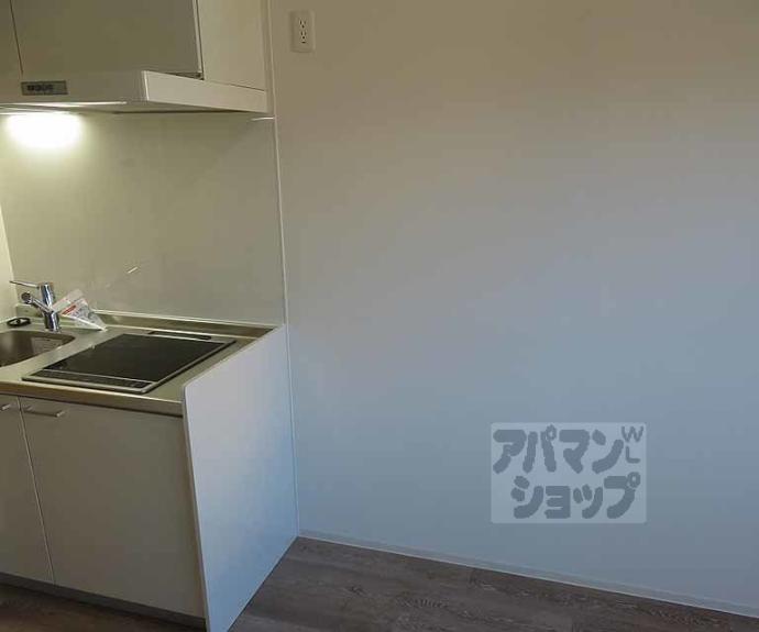 【Ｌｉｖｅ　Ｆｌａｔ京都西院】間取