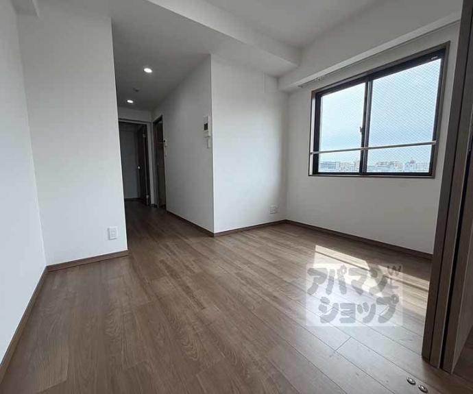 【ベラジオ雅び京都西院Ⅱ】間取