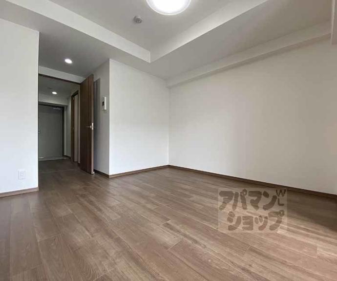 【ベラジオ雅び京都西院Ⅱ】間取