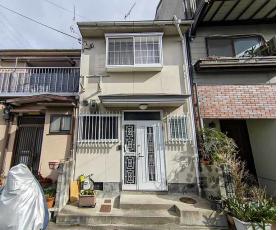 こじんまりした木の家：間取図