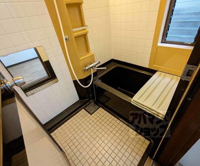 【こじんまりした木の家】間取