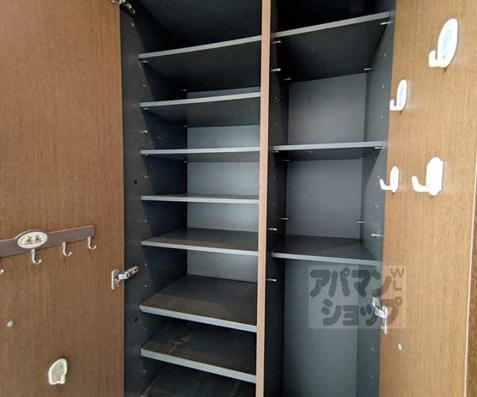 【こじんまりした木の家】間取