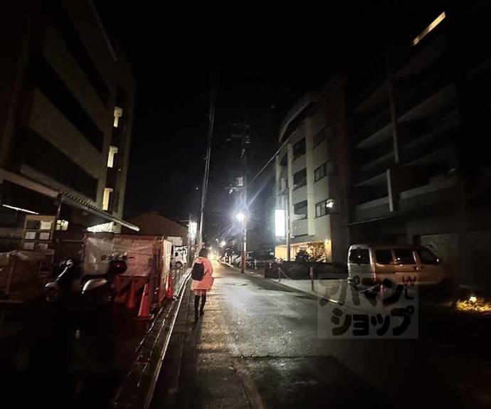 【ＳＩＬＫ　ＨＯＵＳＥとなみ　３号館】間取