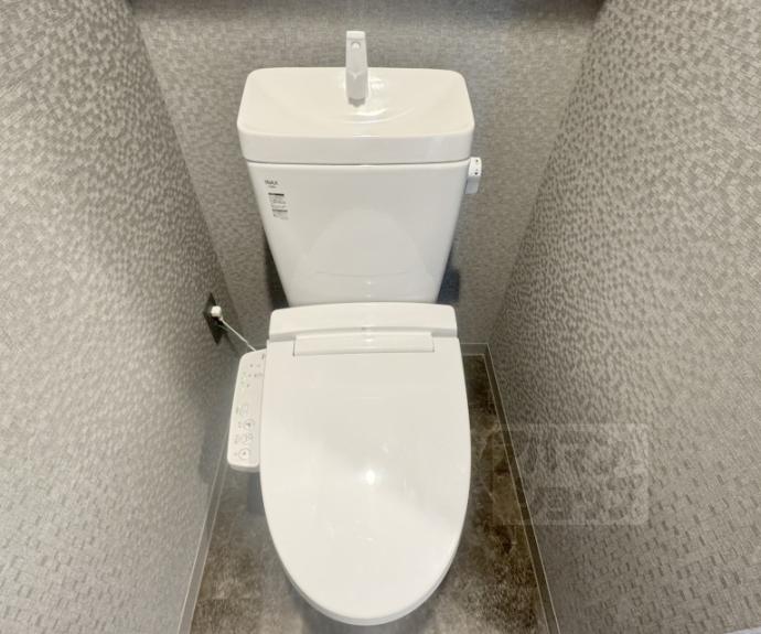 【ＳＩＬＫ　ＨＯＵＳＥとなみ　３号館】間取