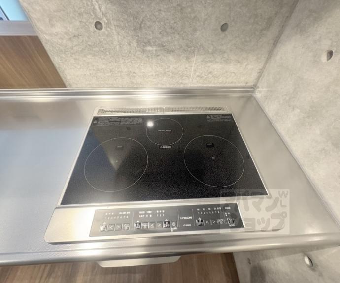 【ＳＩＬＫ　ＨＯＵＳＥとなみ　３号館】間取