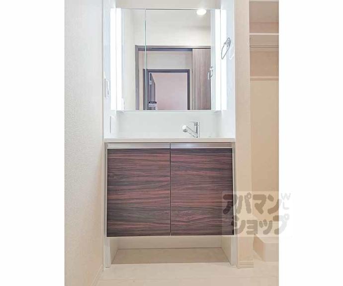 【ハイダウェイ両替町】間取