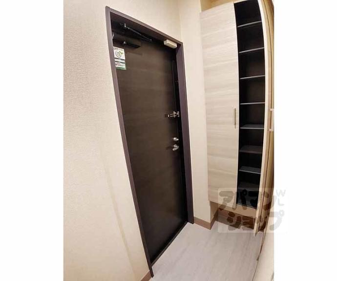 【ハイダウェイ両替町】間取