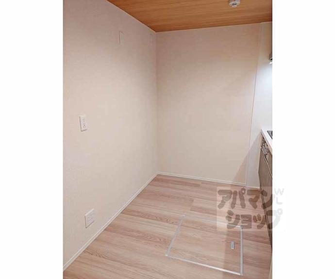 【ハイダウェイ両替町】間取