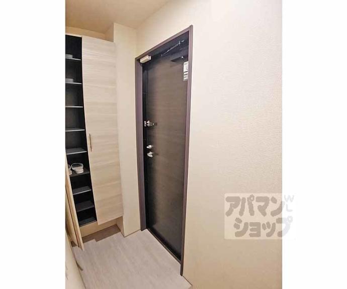 【ハイダウェイ両替町】間取