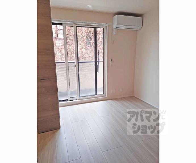 【ハイダウェイ両替町】間取