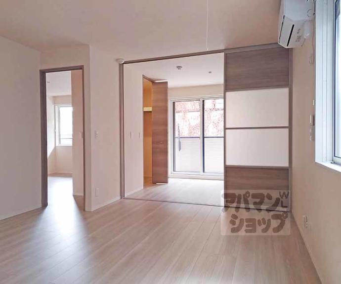 【ハイダウェイ両替町】間取