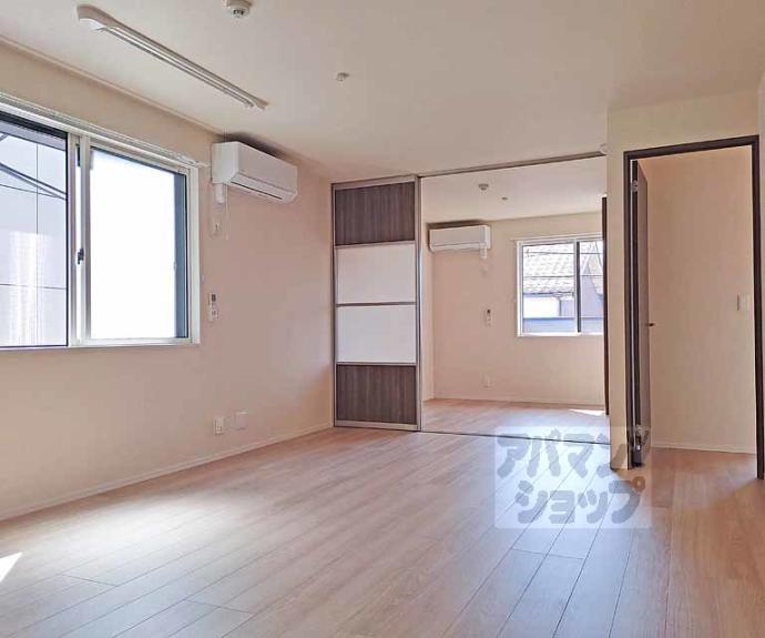 【ハイダウェイ両替町】間取