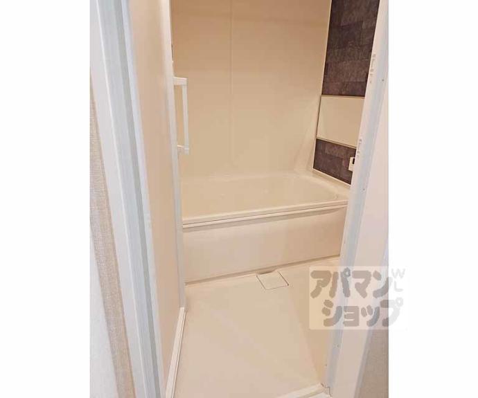 【ハイダウェイ両替町】間取