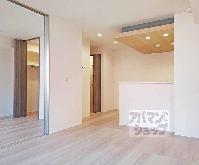 【ハイダウェイ両替町】間取