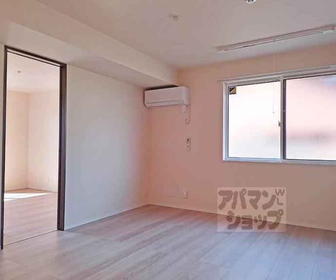 【ハイダウェイ両替町】間取