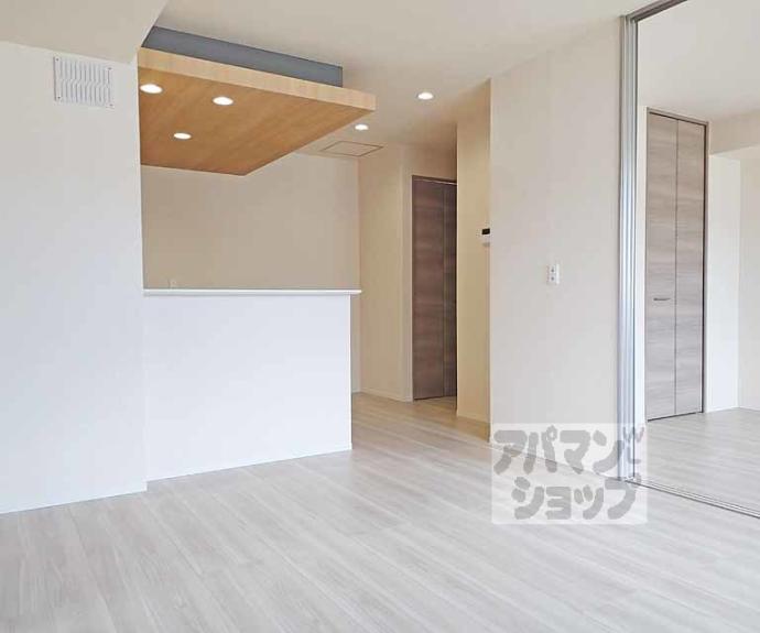 【ハイダウェイ両替町】間取