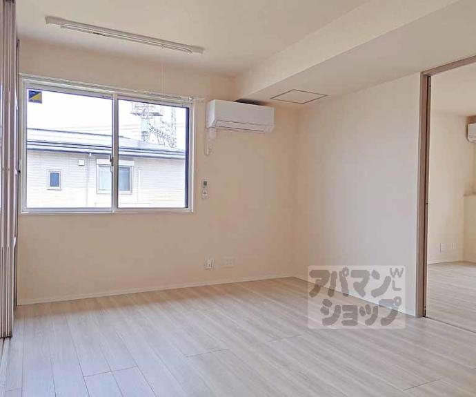 【ハイダウェイ両替町】間取