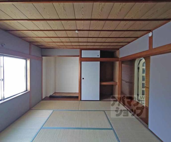 【シュトラーセ鳥羽街道】間取