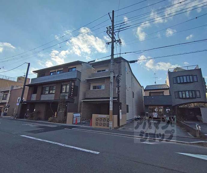 【Ｃｏｍｆｙ　Ｃｏｕｒｔ　五条西洞院】間取