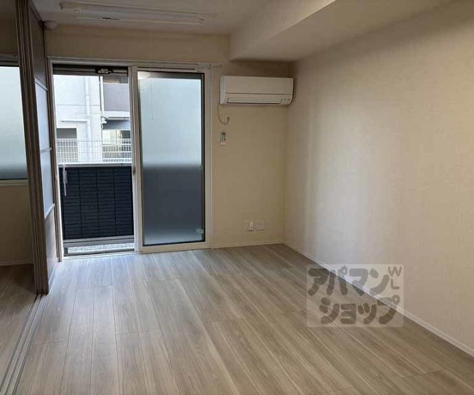 【GRAMM桂北滝川 B棟】間取