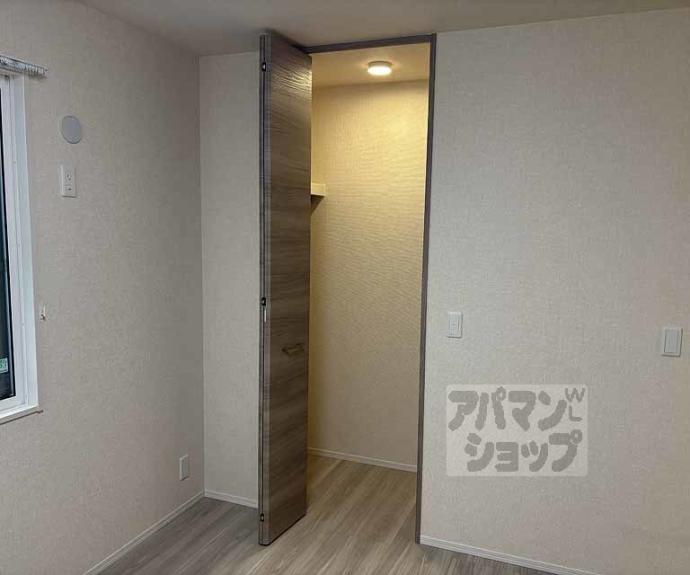 【GRAMM桂北滝川 B棟】間取