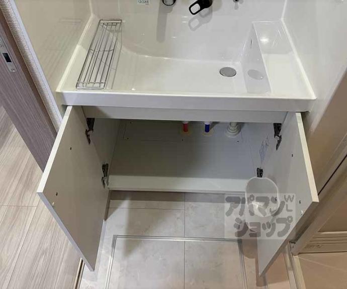 【GRAMM桂北滝川 B棟】間取