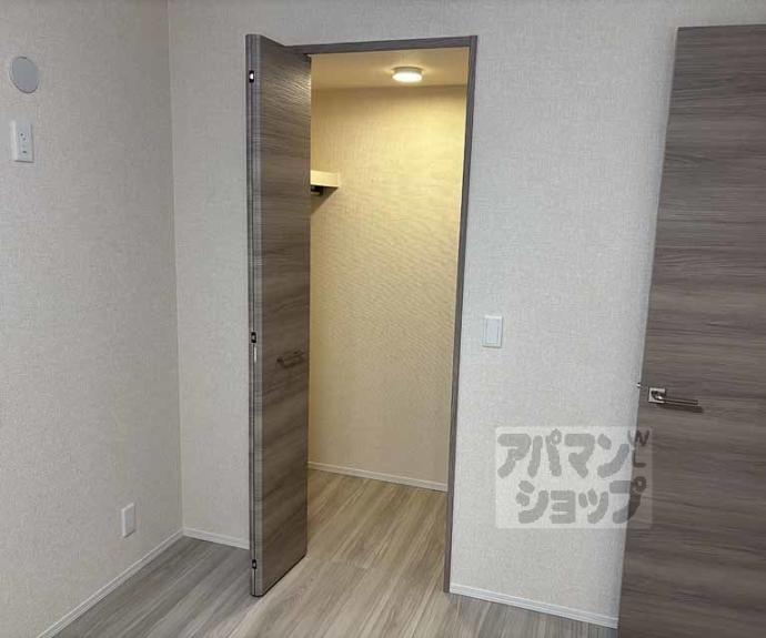 【GRAMM桂北滝川 B棟】間取