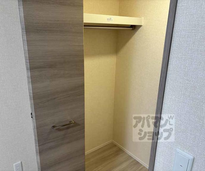 【GRAMM桂北滝川 B棟】間取