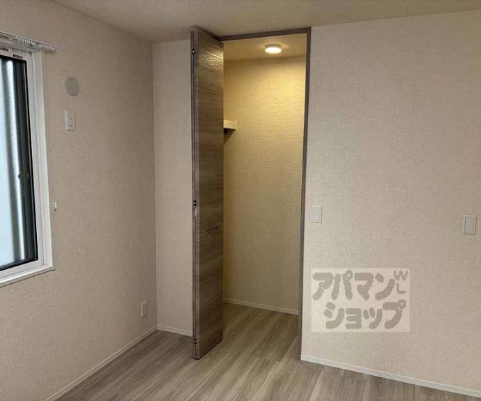 【GRAMM桂北滝川 B棟】間取