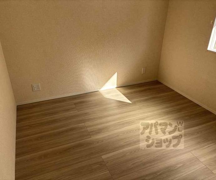 【GRAMM桂北滝川 B棟】間取