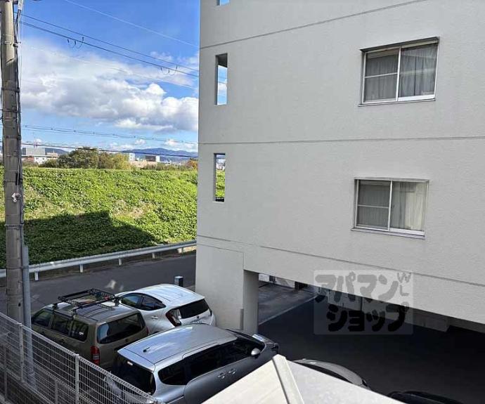 【GRAMM桂北滝川 B棟】間取