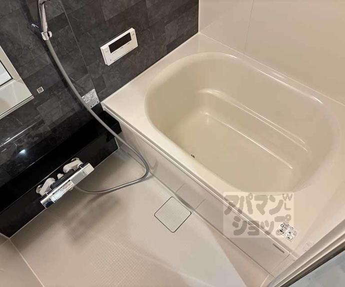 【GRAMM桂北滝川 B棟】間取