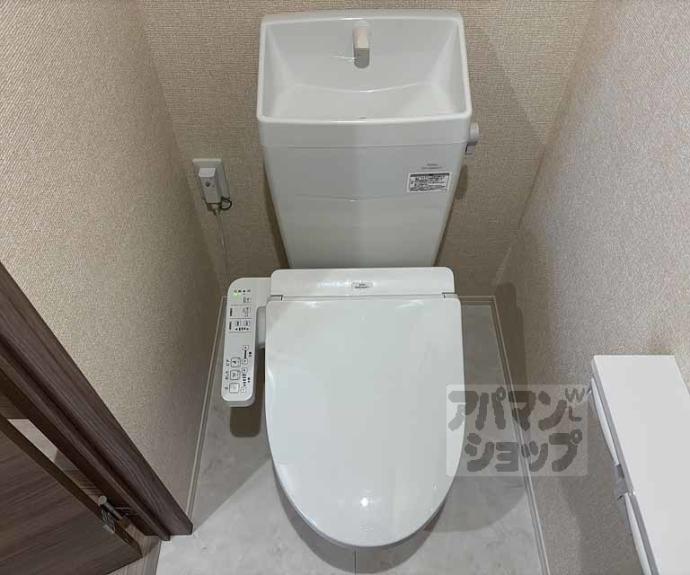 【GRAMM桂北滝川 B棟】間取