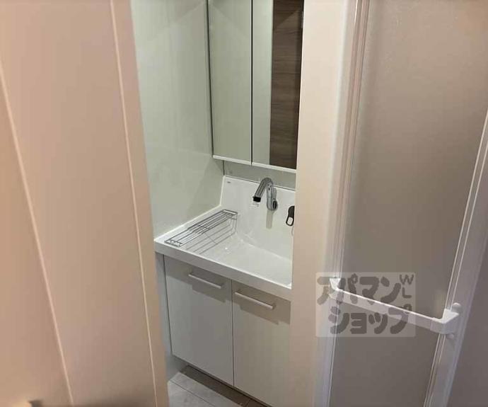 【GRAMM桂北滝川 B棟】間取