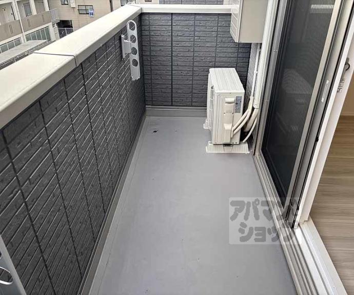 【GRAMM桂北滝川 B棟】間取