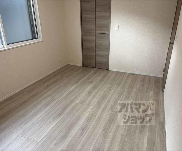 【GRAMM桂北滝川 B棟】間取